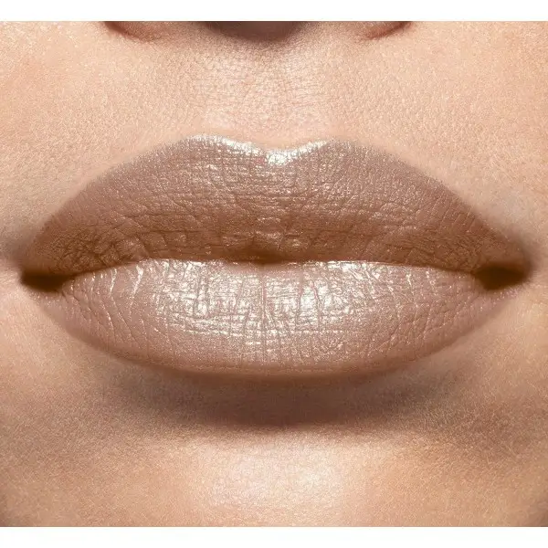 657 Rubare La Shine - Rossetto Color Riche RISPLENDERE di l'oréal Paris l'oréal 4,99 €