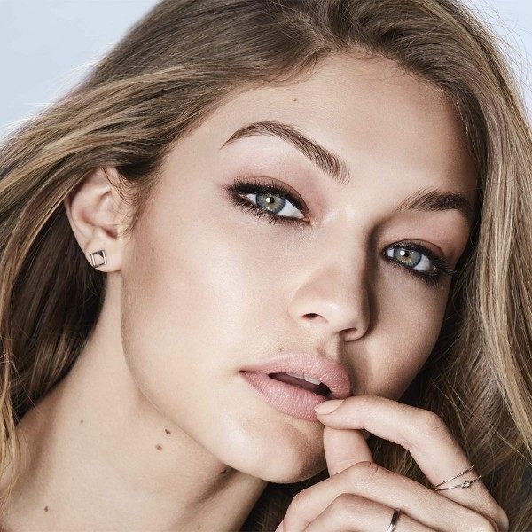 20 Illuminator - Base-skin tone Light Face Studio Premium Maybelline New York Maybelline 6,99 €