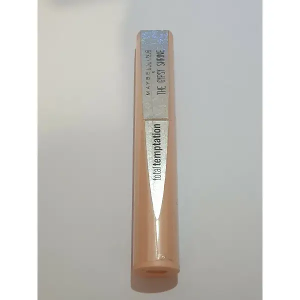 Negro medianoche - Mascara Volumen Total de la Tentación Gitana Santuario de Gemey Maybelline Maybelline 5,99 €
