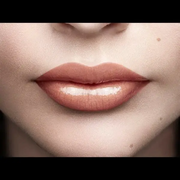 659 Bagliore My Love - Rossetto Colore Ricco RISPLENDERE di l'oréal Paris l'oréal 4,99 €