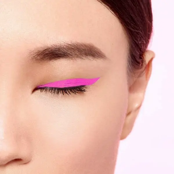 21 Neon Electric Zoo Rose - Gel Eyeliner Chroma Morphose impermeabile di L'Oréal Paris Maybelline 3,99 €