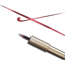 05 Burgundy - Matte Signature Eyeliner Brush by L'Oréal Paris Maybelline 5.99 €