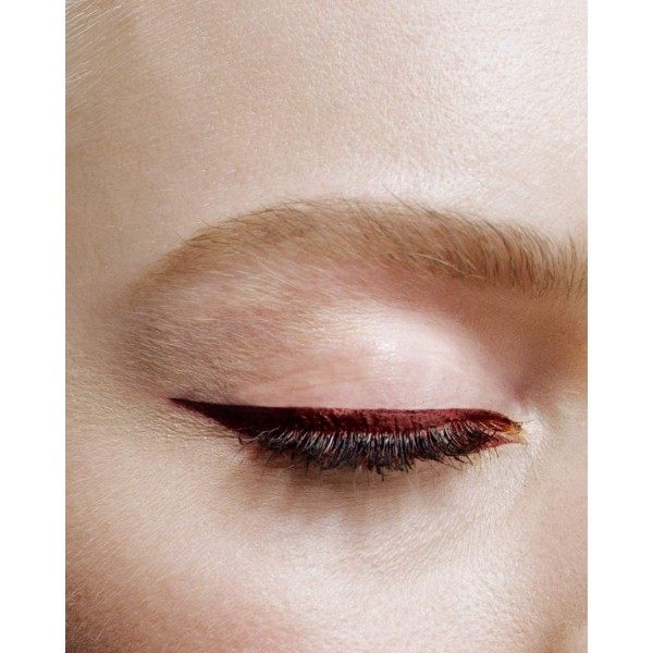 05 Burgundy - Matte Signature Eyeliner Brush by L'Oréal Paris Maybelline 5.99 €