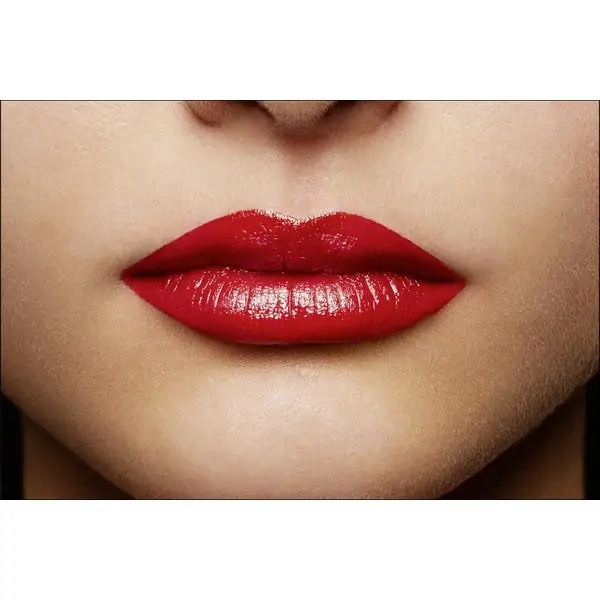 357 Tapis Rouge - Lipstick Limited Edition CANNE Color Riche de L'Oréal Paris L'Oréal 5.99 €