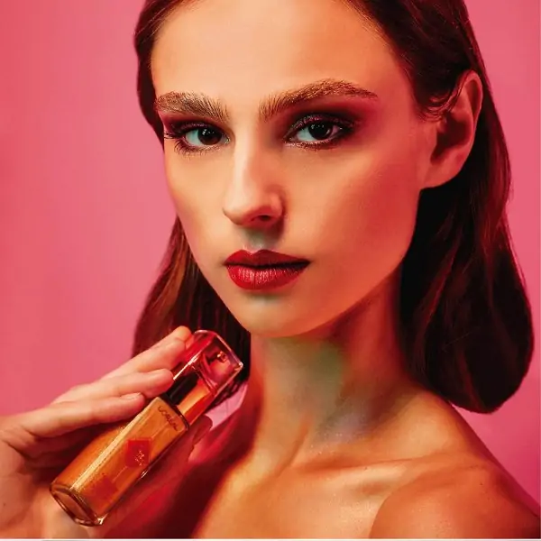 Electric Nights Illuminator Rostro y Cuerpo de L'Oréal Paris L'Oréal 7.99 €