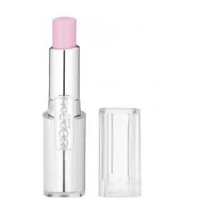 01 Fashionista Pink - Caresse Lipstick van L'Oréal Paris L'Oréal 3,99 €