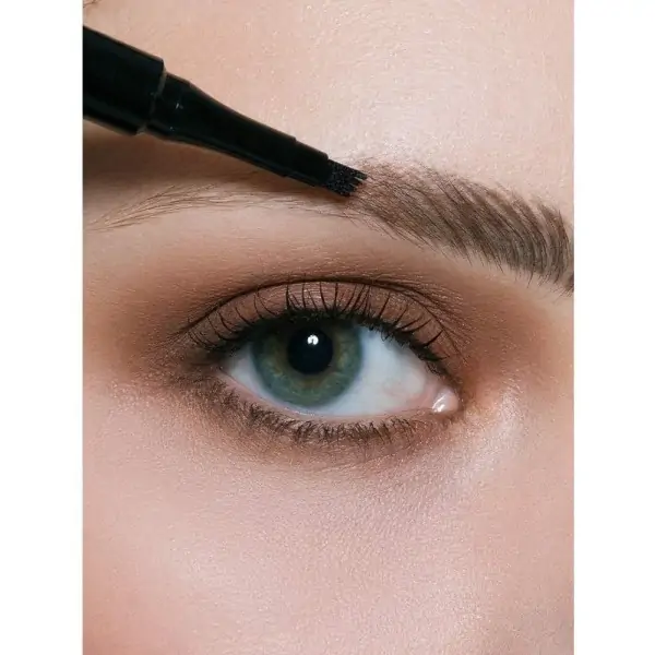 100 Blonde - Tatuaje de cejas de fieltro BROW de Gemey Maybelline Maybelline 4,99 €