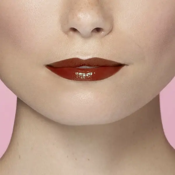 304 Wees niet bang - L'Oréal Paris L'Oréal Signature Brilliant Lacquered Lip Ink 5,99 €