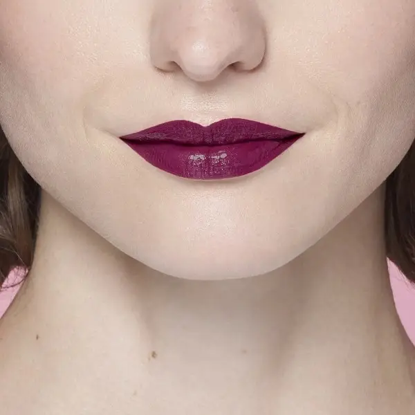 313 Be Rebellious - L'Oréal Paris L'Oréal Signature Brilliant Lacquered Lip Ink 5.99 €