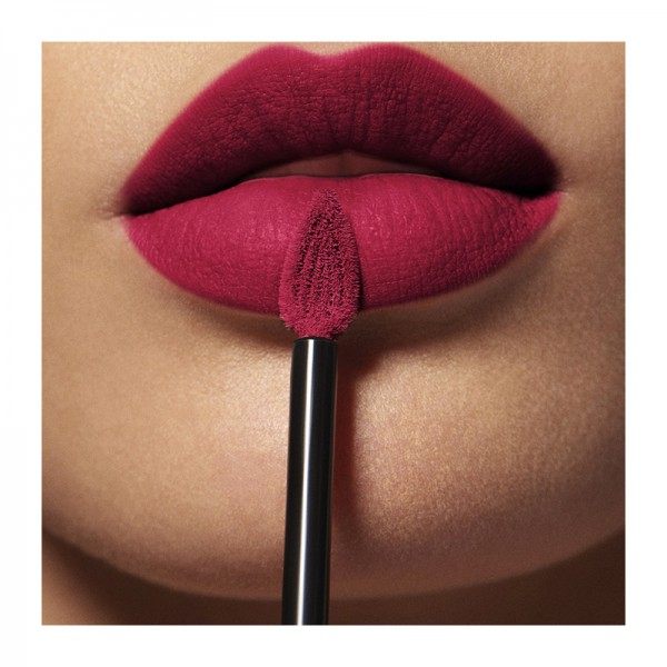 140 Desired - Signature Rouge Matte Liquid Lip Ink by L'Oréal Paris L'Oréal 5,99 €