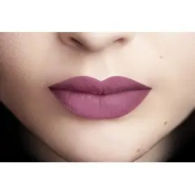 105 I rule - Signature Rouge Matte Liquid Lip Ink from L'Oréal Paris L'Oréal 5.99 €