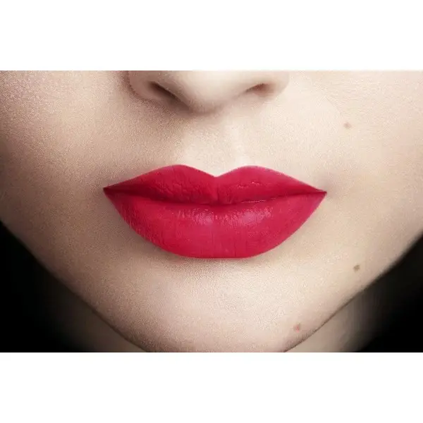 114 I represent - Signature Rouge Matte Liquid Lip Ink from L'Oréal Paris L'Oréal 5.99 €