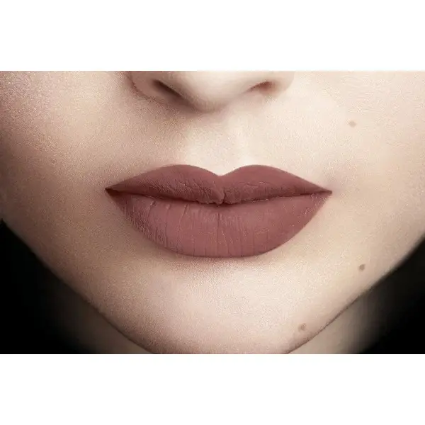 116 Ik verken - Signature Rouge Matte vloeibare lipinkt van L'Oréal Paris L'Oréal 5,99 €