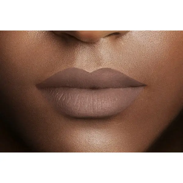 117 Ik sta - Signature Rouge Matte vloeibare lipinkt van L'Oréal Paris L'Oréal 5,99 €