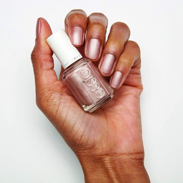 649 Deitu zure bluff - Iltze esmaltea ESSIE ESSIE 5,99 €
