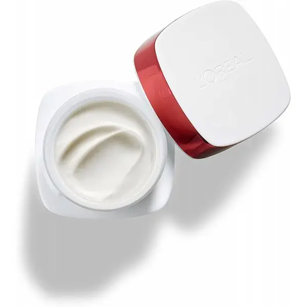 Revitalift Crema de noche hidratante y reafirmante antiedad enriquecida con L'Oréal Paris Pro-Retinol L'Oréal 9,99 €