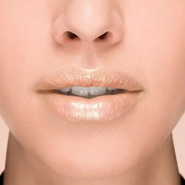103 Litchi - Lippenstift Repeuplant Color Riche Plump von L'Oréal Paris L'Oréal 4,99 €