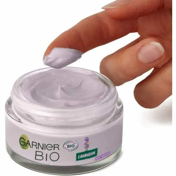 Night Cream Anti-Aging Care Organic Lavandin Essential Oil by Garnier Bio Garnier 9,77 €