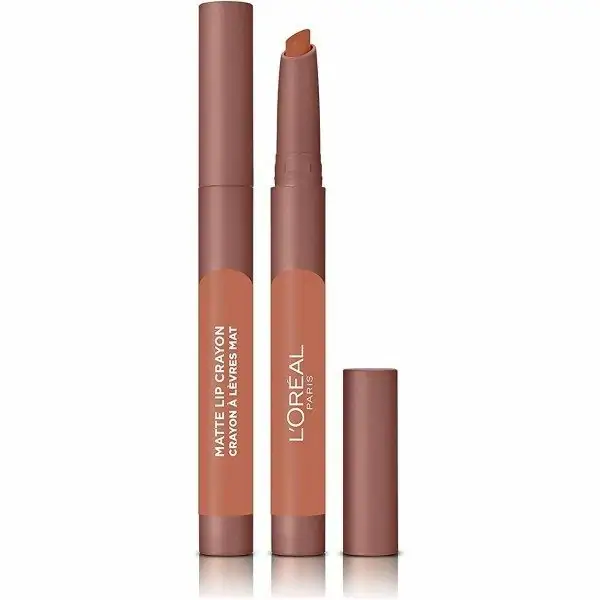 101 Smooth Caramel - Onfeilbare Matte Lip Crayon Lipstick van L'Oréal Paris L'Oréal € 4,84