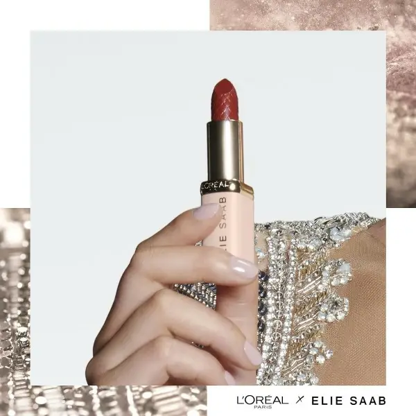 04 Royal Attitude - Rossetto La Couleur Haute Couture Color Riche Elie Saab di L'Oréal Paris L'Oréal € 5,99