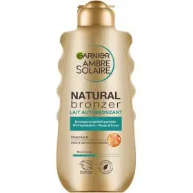Lait Autobronzant Natural Bronzer Hâle Doré et Lumineux Pendant 1 Semaine de GARNIER Ambre Solaire Garnier 7,99&nbsp;€