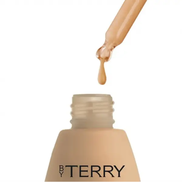 Base de maquillaje hidratante 200W Natural enriquecida con ácido hialurónico, acabado MATE, FPS 30 de By Terry Paris By Terry