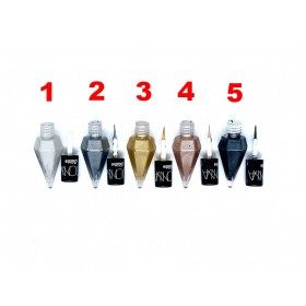 SCELTA 2 - Eyeliner waterproof GLITTER PERMANENT di D'DONNA D'DONNA € 1,00
