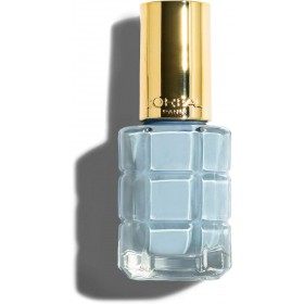 B03 Jasmine Blue - Age Perfect Color Riche vernis op oliebasis van L'Oréal Paris L'Oréal € 3,50
