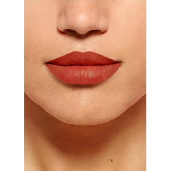 103 Maple Dream - Lápiz labial mate infalible de L'Oréal Paris L'Oréal 4,99 €