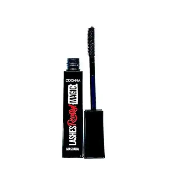 WIMPERVLAKKEN, ECHT MAGISCH Zwarte waterproof mascara van D'DONNA D'DONNA €2,50