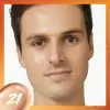 Teinte 21 - Fond de Teint Fluide Glow & Soin de la Peau À la Vitamine C Superstay Skin Tint de Maybelline New York Maybelline...
