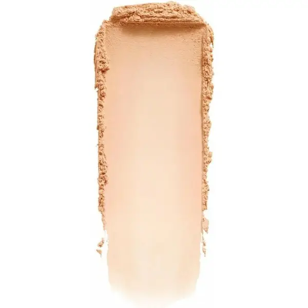 Tonalità 065 - Maybelline New York Blurry Skin Green Edition Fondotinta in polvere opacizzante Maybelline 6,99 €