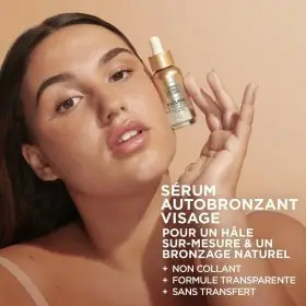 Zelfbruinend Gezichtsserum Progressieve Gloed Kokoswater & Hyaluronzuur Natural Bronzer van GARNIER Ambre Solaire Garnier 9...