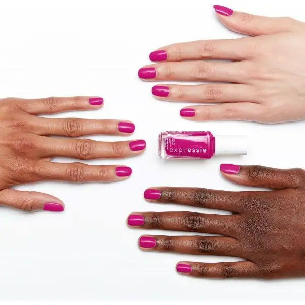545 Power Moves - Esmalte de uñas Expressie de Essie ESSIE 4,50 €