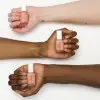 30 Cheeky Jelly - Vernis à Ongles Jelly Gloss Collection de ESSIE ESSIE 5,00 €