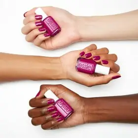 820 Swoon in the lagoon - Esmalte de uñas ESSIE ESSIE 5,00 €