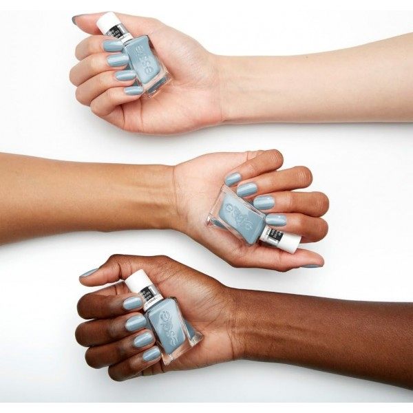 135 First View - Essie Couture Gel Effect Nail Polish by Essie ESSIE €6.00