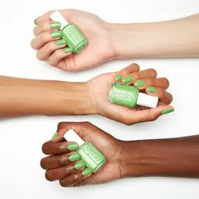 994 This and That - Smalto per Unghie ESSIE ESSIE 5,00 €