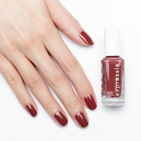 195 Notifications - Expressie Nail Polish by Essie ESSIE €4.50