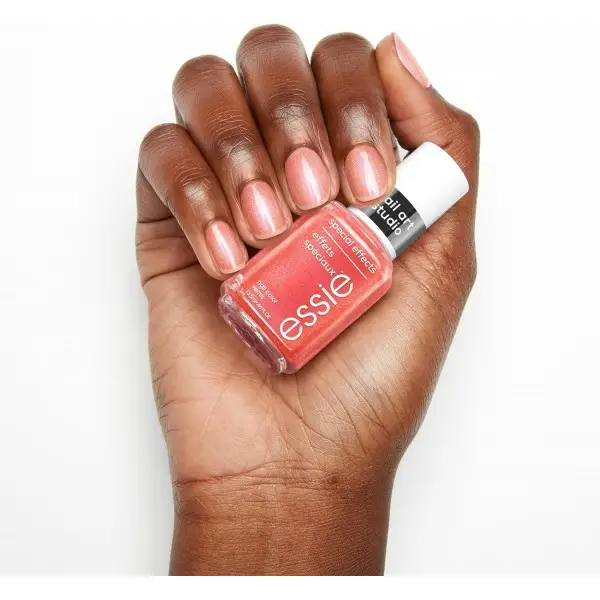 18 Fiercely Faceted - Vernis à Ongles ESSIE ESSIE 5,00&nbsp;€
