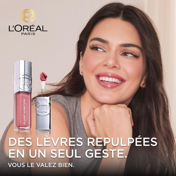380 Rouge In Love - Gloss Hyaluron Lip Oil Plump Ambition von L'Oréal Paris L'Oréal 6,99 €