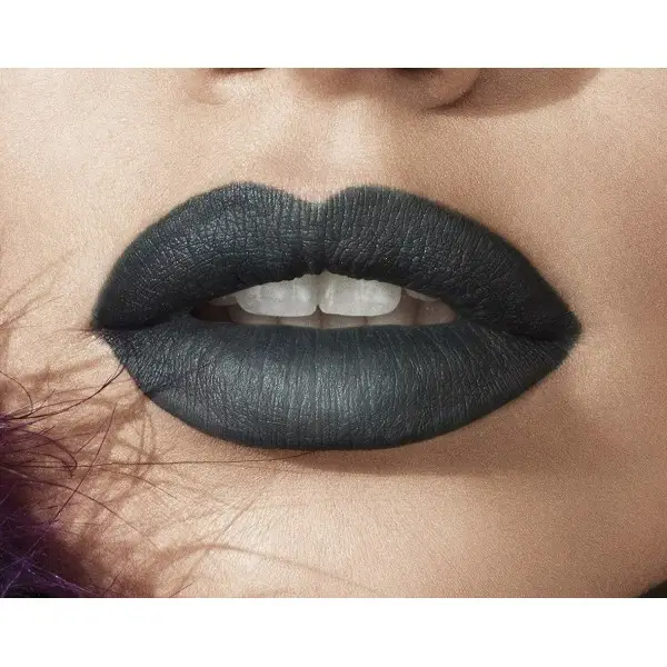45 Smoky Giada - Polvere OPACA ULTRA-OPACO - Rosso labbro Gemey Maybelline Color Sensational Gemey Maybelline 14,99 €