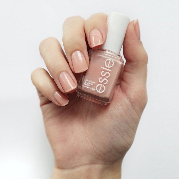 11 bat Besterik Ez Aurpegia Nahiko Iltze Polish ESSIE ESSIE 13,99 €