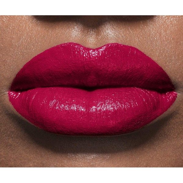 376 Cassis Passione rossetto Color Riche di l'oréal Paris l'oréal 12,90 €