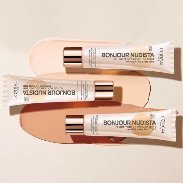 Medio Clara BB Crema Ola Nudista de Fluídos Matizado L 'oréal París L' oréal 16,90 €