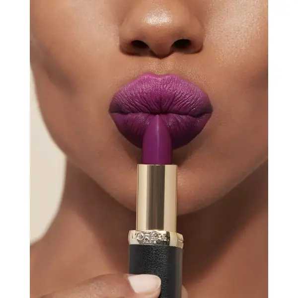473 Obsidian - lippenstift Color riche MATTE (l 'Oréal l' Oréal Paris 17,50 €