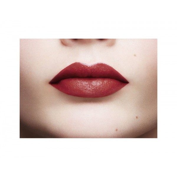205 Apocalipsis Rojo lápiz de labios Infalible Pintura de Labios Mate de L'oréal Paris, L'oréal Paris, €9.99 por