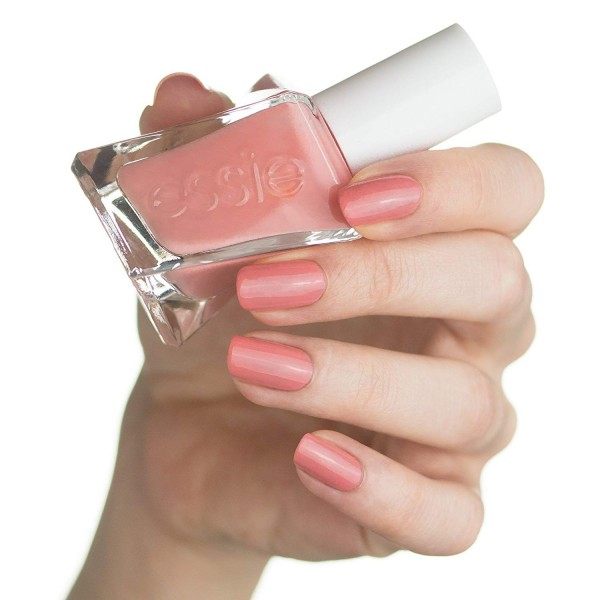 440 Hold The Position - Nagellack ESSIE Gel Naht ESSIE 5,99 €