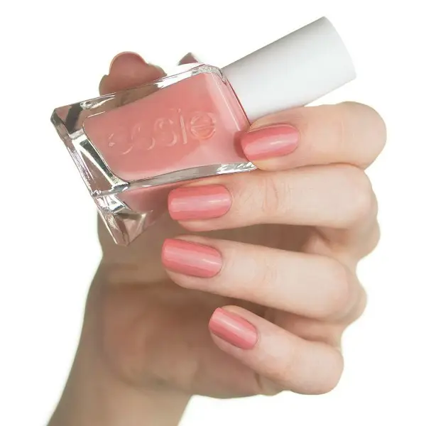 440 Houd De Positie - en nagellak, ESSIE Gel Couture ESSIE 5,99 €