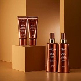 Institut Esthederm - Soin Visage Auto-Bronzant - Hâle Uniforme et Naturel - Pour Carnations Claires - Crème Hydratante Intens